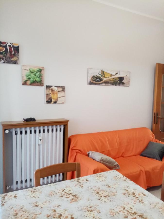 Bruno Turin Apartment Near The Metro Колленьо Экстерьер фото