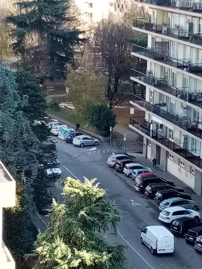 Bruno Turin Apartment Near The Metro Колленьо Экстерьер фото