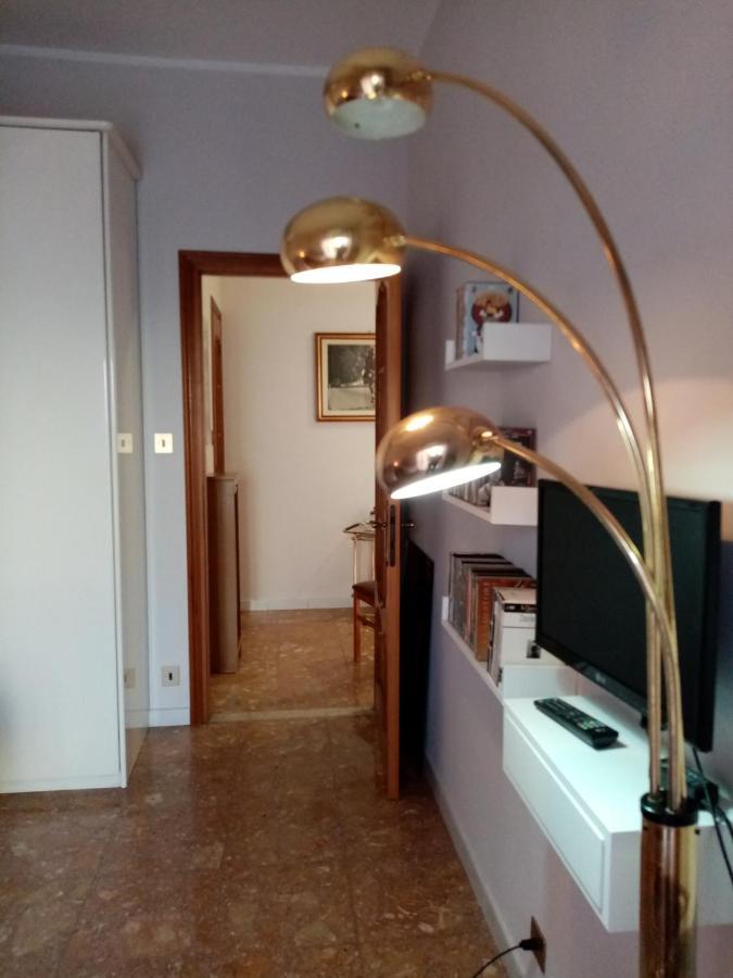 Bruno Turin Apartment Near The Metro Колленьо Экстерьер фото
