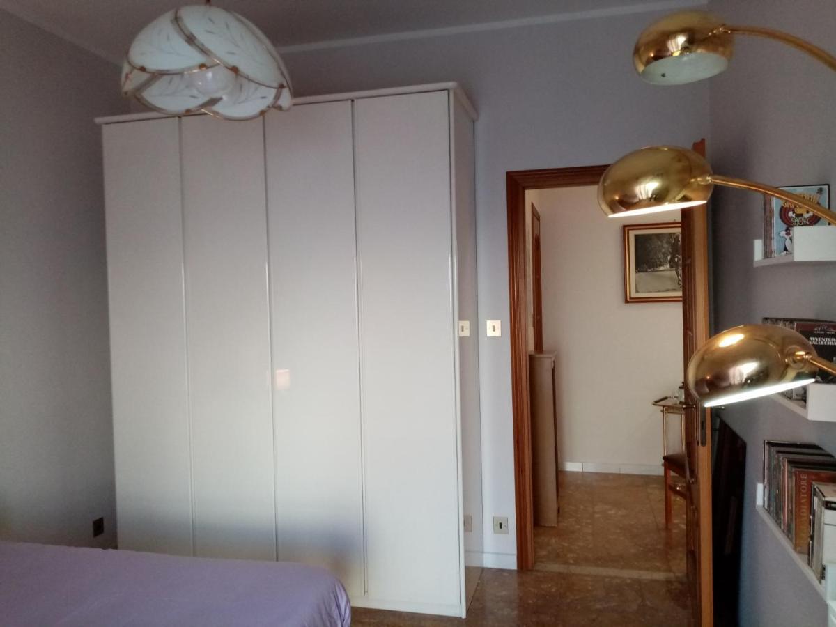 Bruno Turin Apartment Near The Metro Колленьо Экстерьер фото
