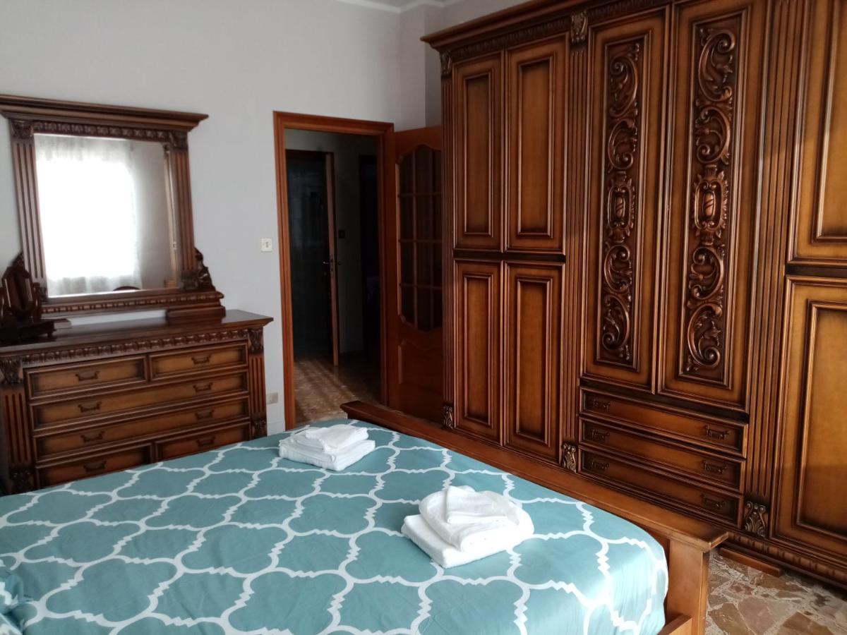 Bruno Turin Apartment Near The Metro Колленьо Экстерьер фото