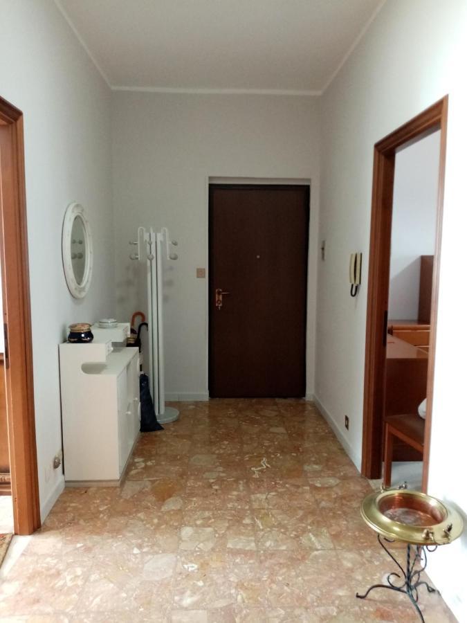 Bruno Turin Apartment Near The Metro Колленьо Экстерьер фото