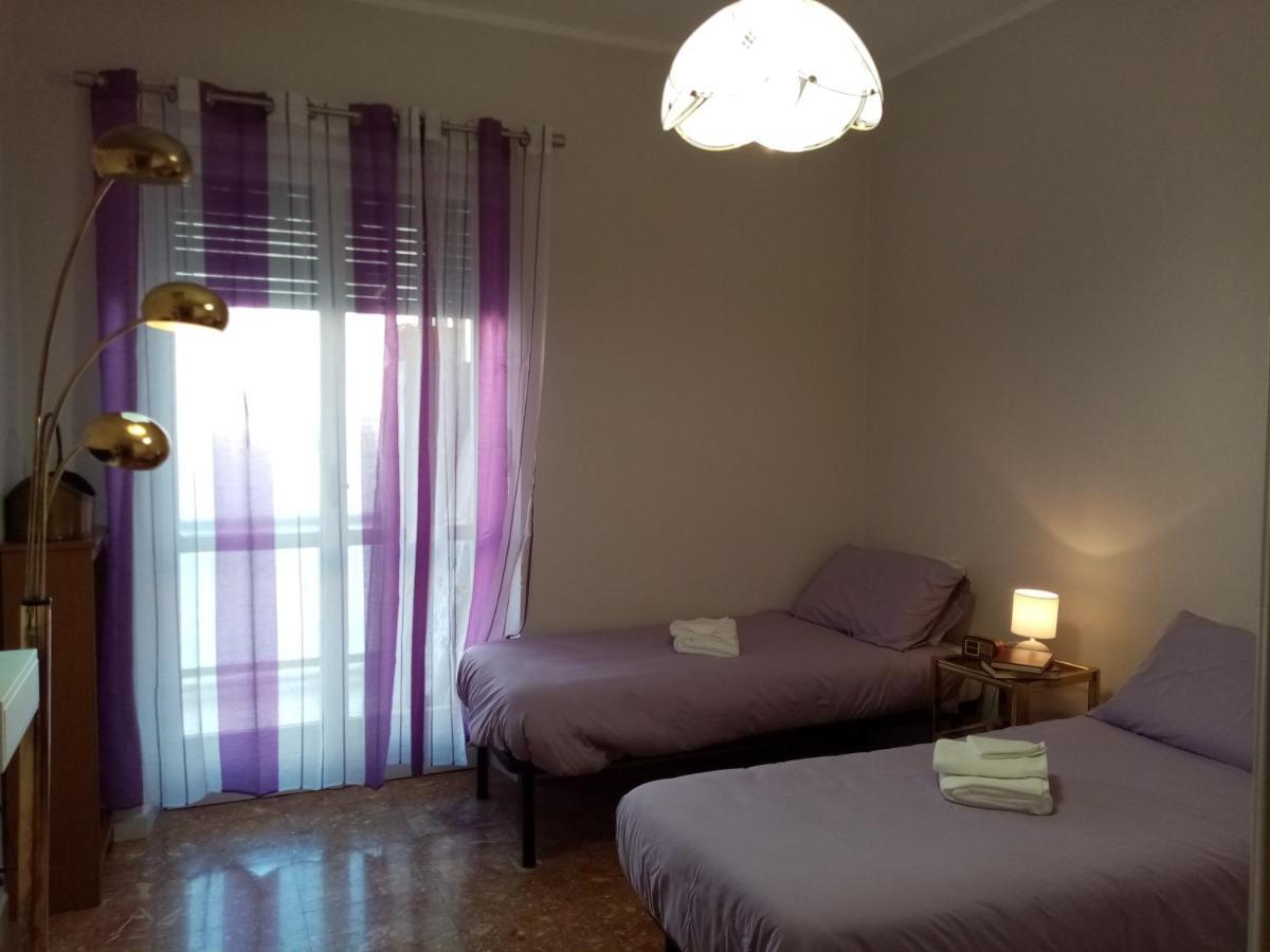 Bruno Turin Apartment Near The Metro Колленьо Экстерьер фото