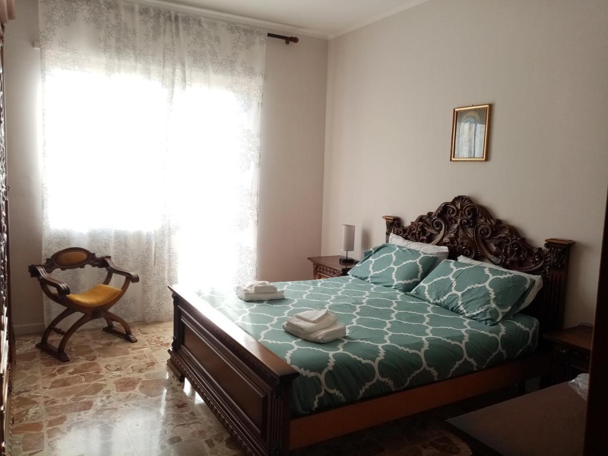 Bruno Turin Apartment Near The Metro Колленьо Экстерьер фото