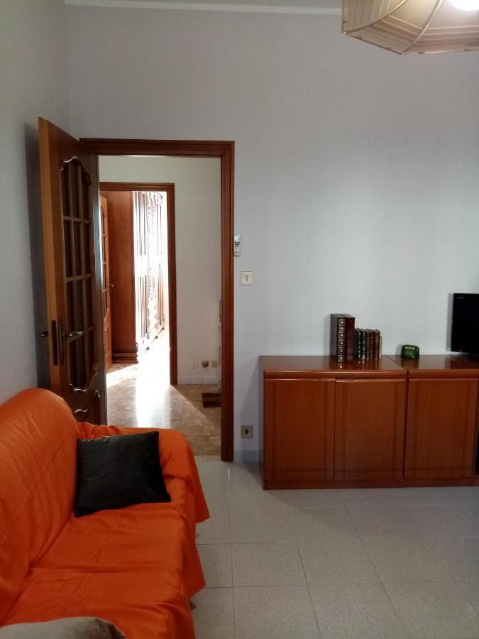 Bruno Turin Apartment Near The Metro Колленьо Экстерьер фото