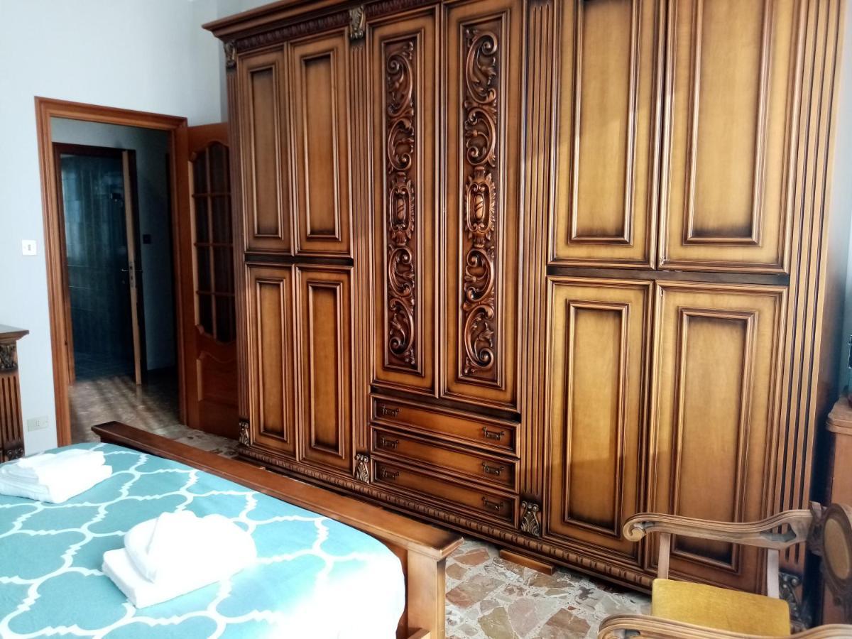 Bruno Turin Apartment Near The Metro Колленьо Экстерьер фото
