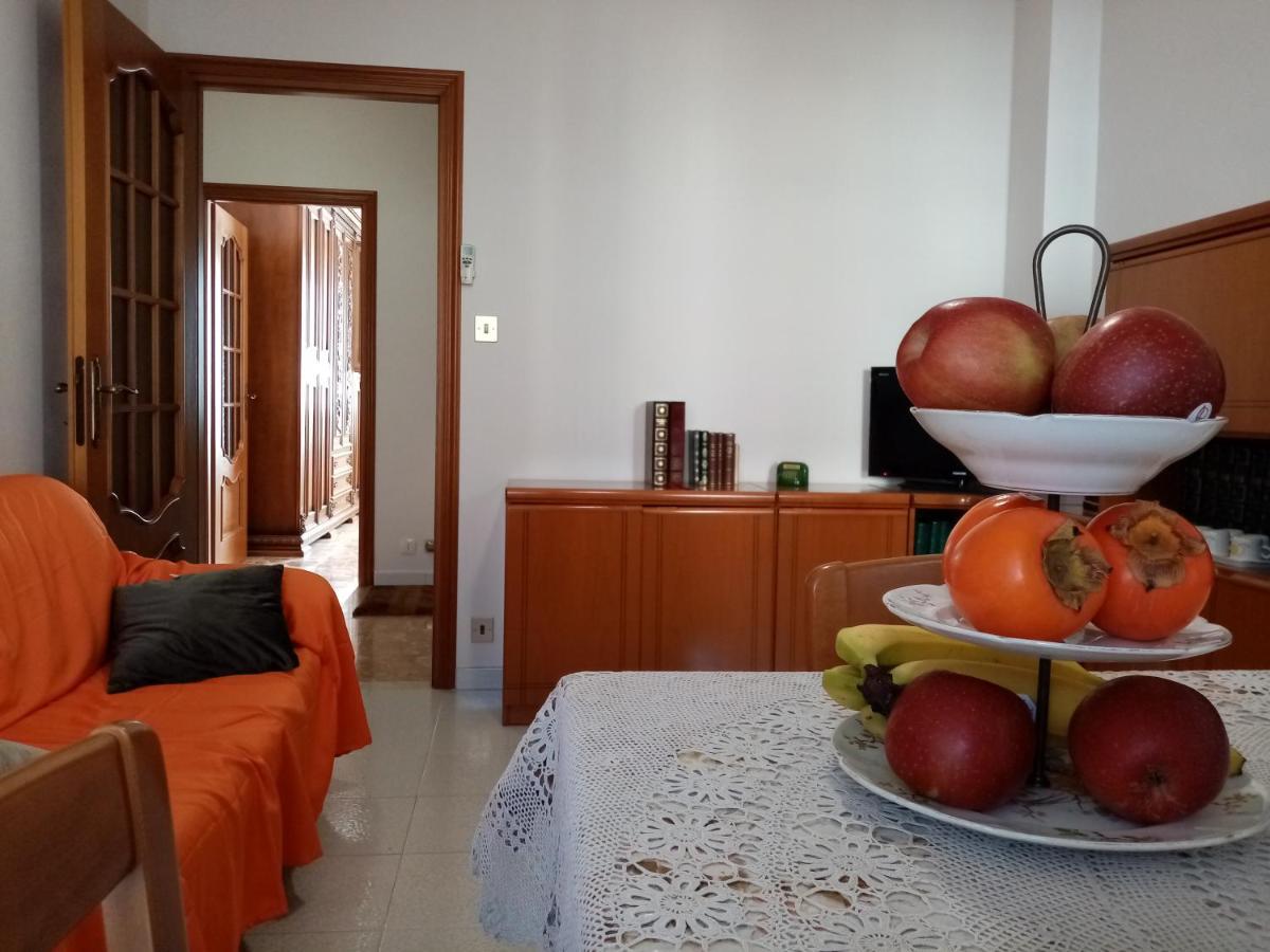 Bruno Turin Apartment Near The Metro Колленьо Экстерьер фото